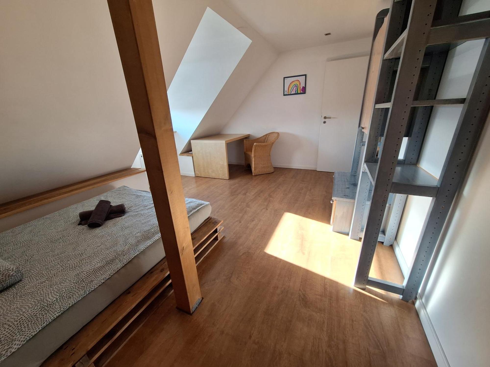 Bielefeld Zentral Komplette Fewo, 4 Schlafbereiche Bis Zu 8 Personen Zewnętrze zdjęcie