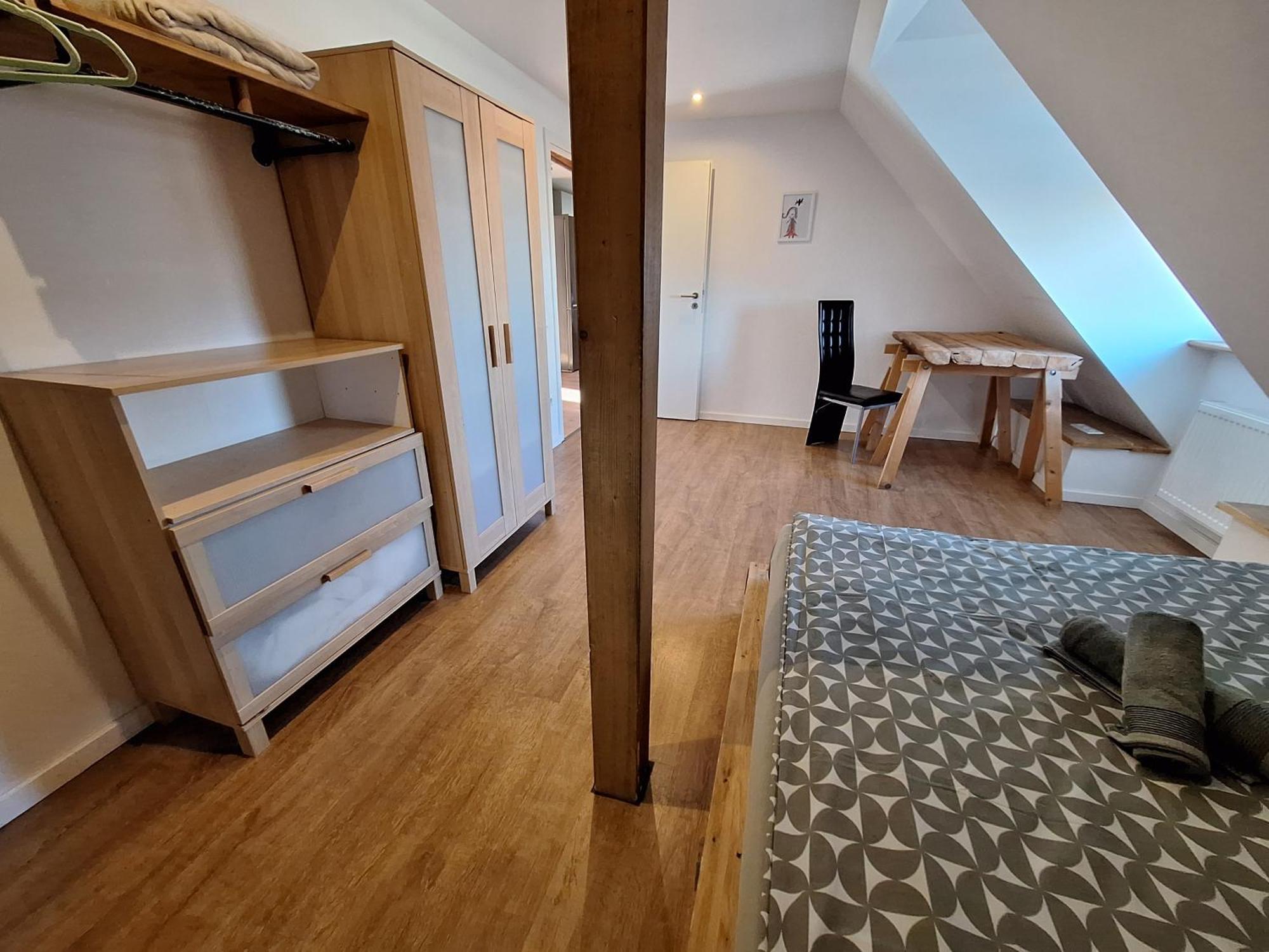 Bielefeld Zentral Komplette Fewo, 4 Schlafbereiche Bis Zu 8 Personen Zewnętrze zdjęcie